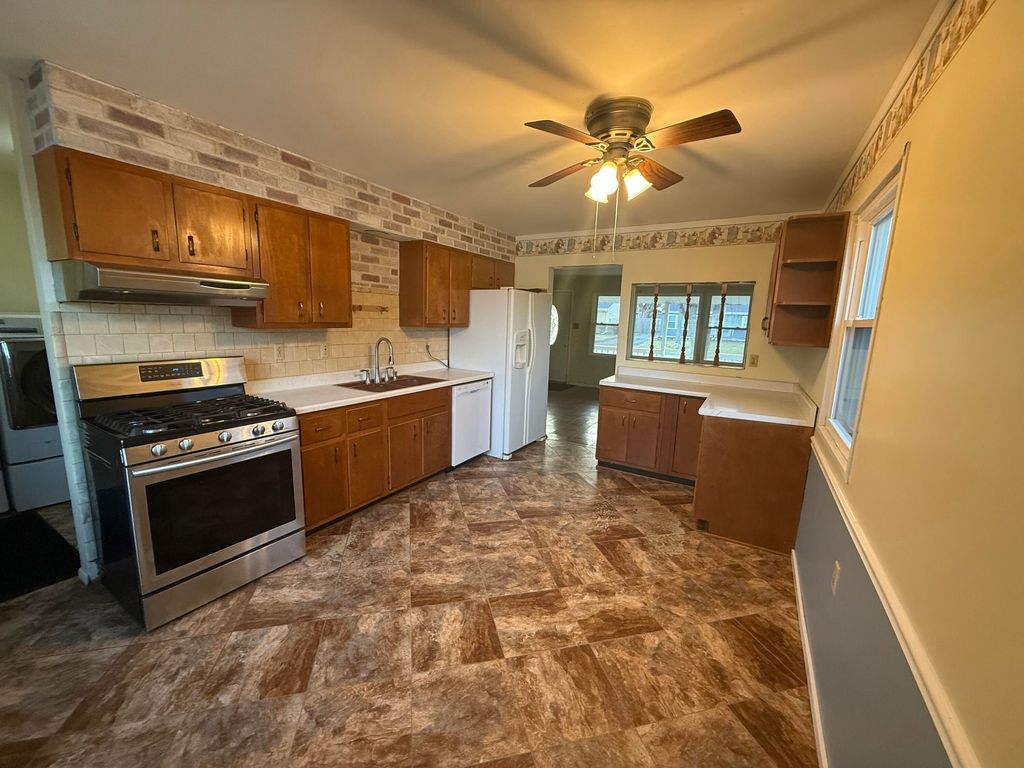 Photo of 733-1 Imperial Road, Valparaiso, IN 46385 (MLS # 833673)