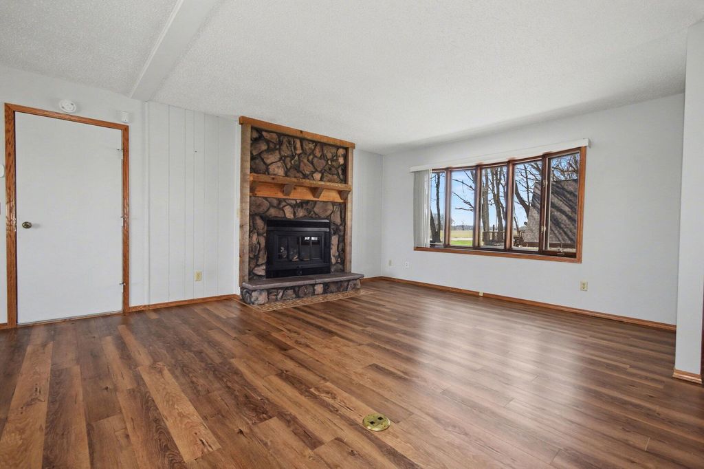 Photo of 7529 E 400 S, Walkerton, IN 46574 (MLS # 835775)