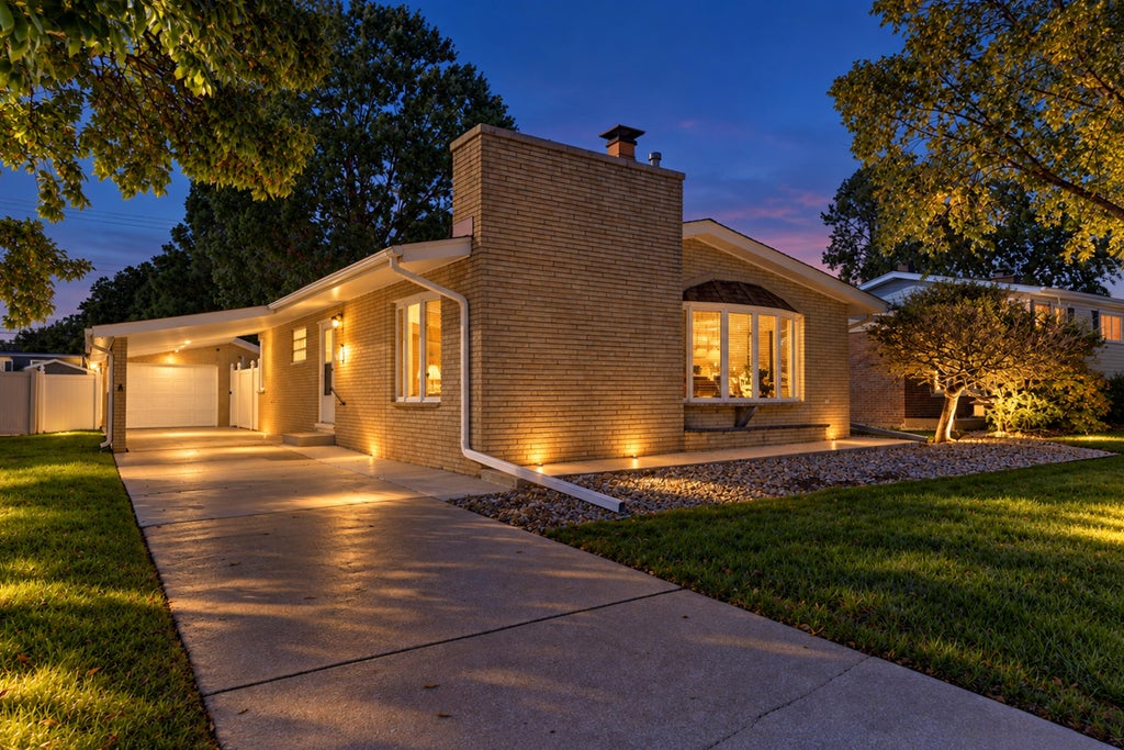 Photo of 7236 Northcote Avenue, Hammond, IN 46324 (MLS # 846626)