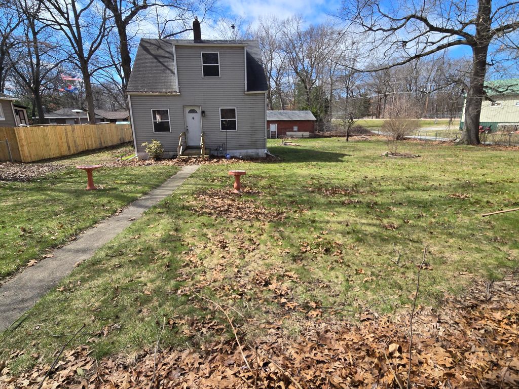 Photo of 1505 Ardendale Avenue, Michigan City, IN 46360 (MLS # 836101)