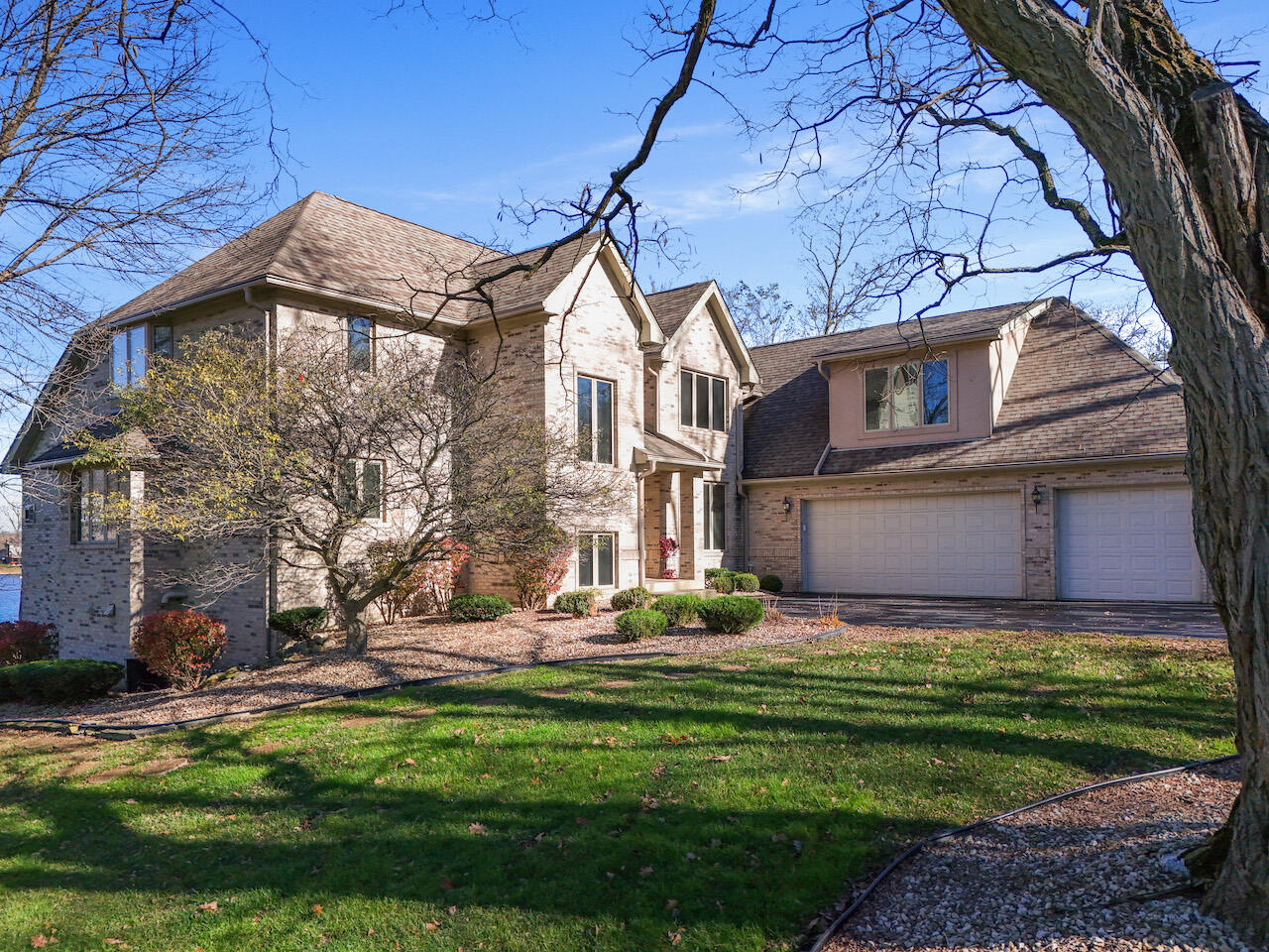145 Shorewood Drive