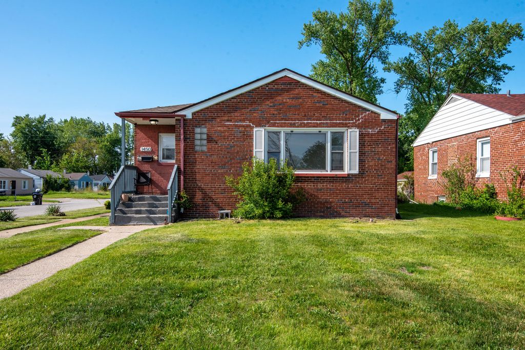 Photo of 1450 W 35th Avenue, Gary, IN 46408 (MLS # 840401)