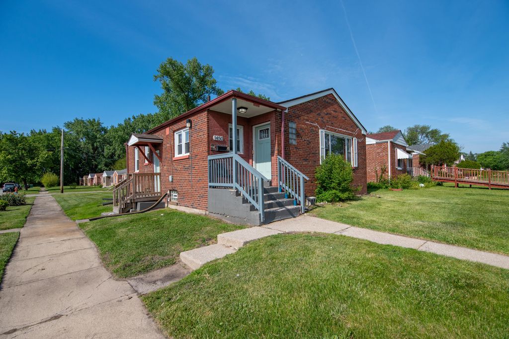 Photo of 1450 W 35th Avenue, Gary, IN 46408 (MLS # 840401)