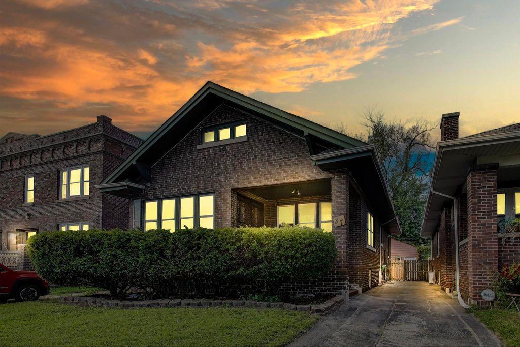 Photo of 37 E Elizabeth Street, Hammond, IN 46320 (MLS # 831852)