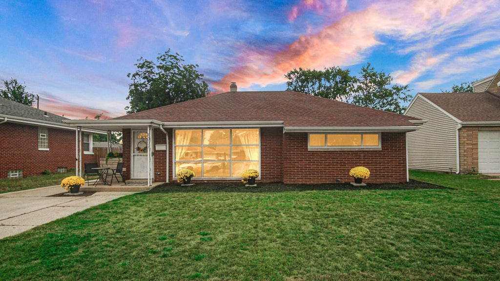 Photo of 7007 Baring Avenue, Hammond, IN 46324 (MLS # 845456)