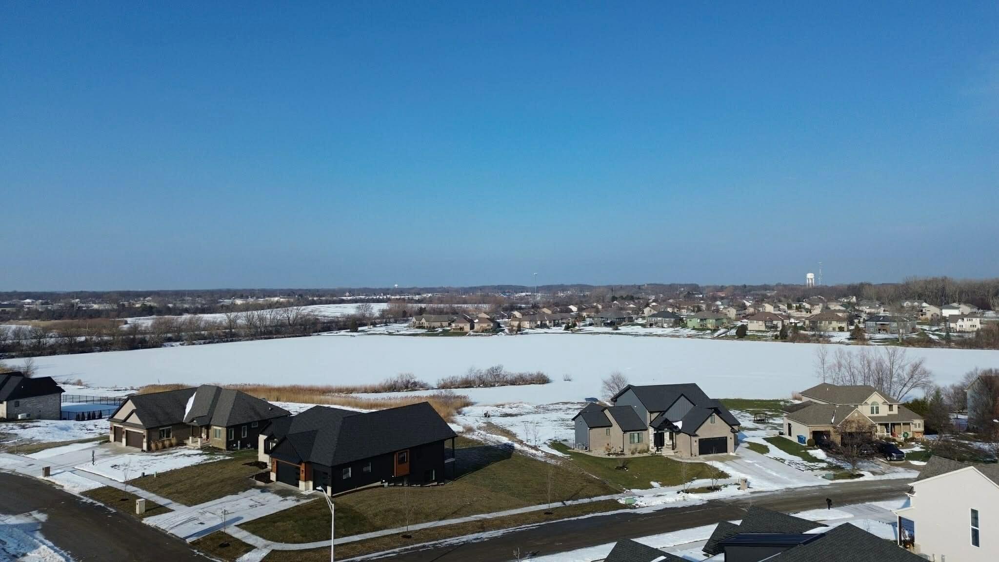 10102 Lakeview Drive