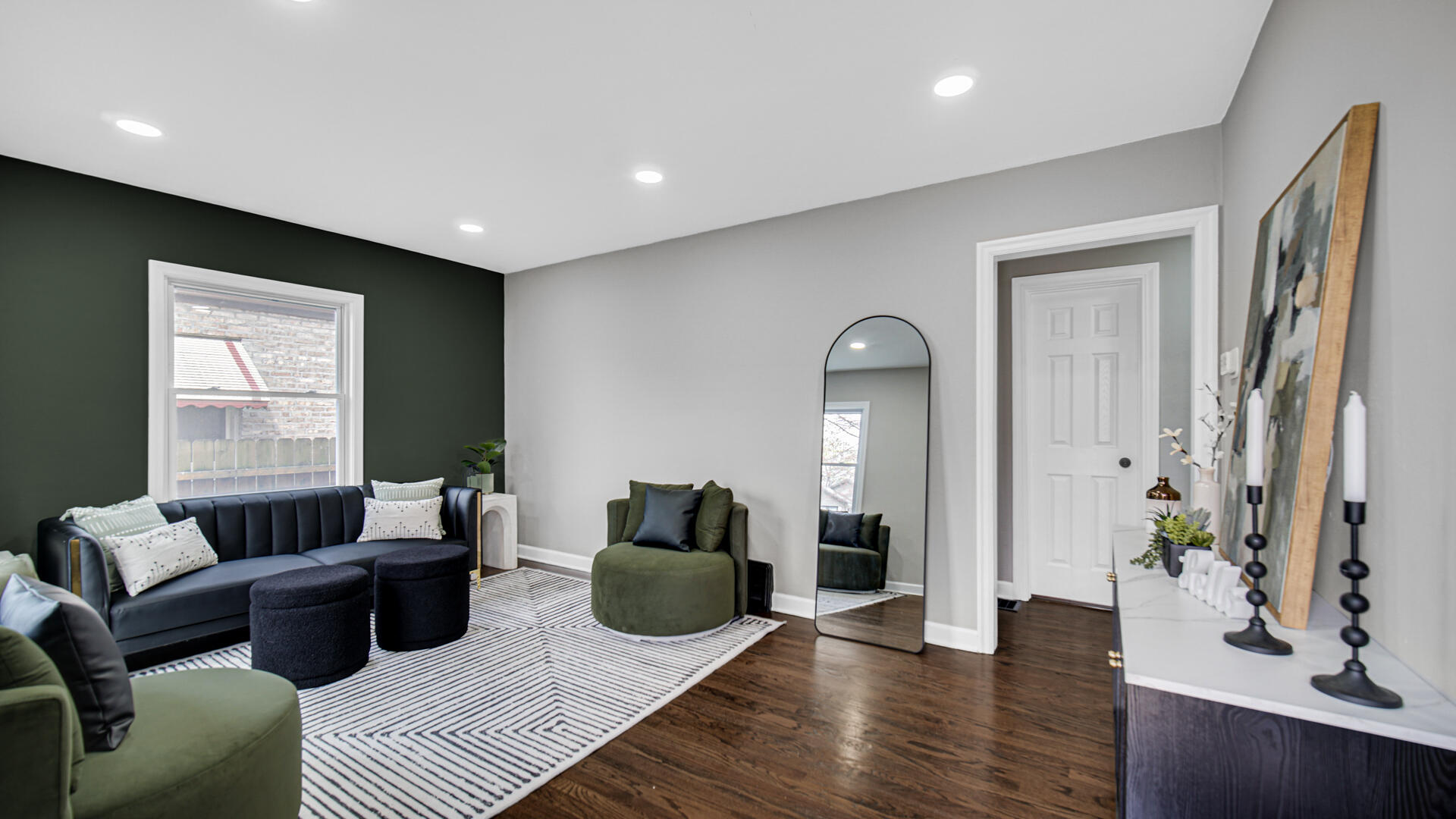 7339 Jefferson Avenue