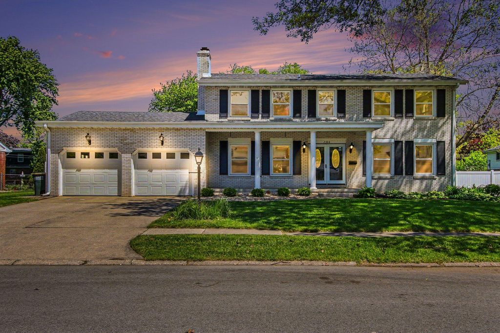 Photo of 2304 Shannon Drive, Valparaiso, IN 46383 (MLS # 839133)
