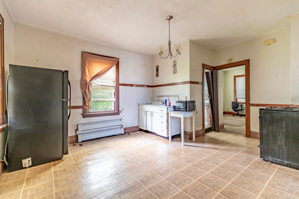 Photo of 1517 Delaware Street, Gary, IN 46407 (MLS # 844854)