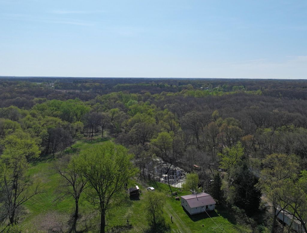 Photo of 140 S 700 E, Knox, IN 46534 (MLS # 838997)