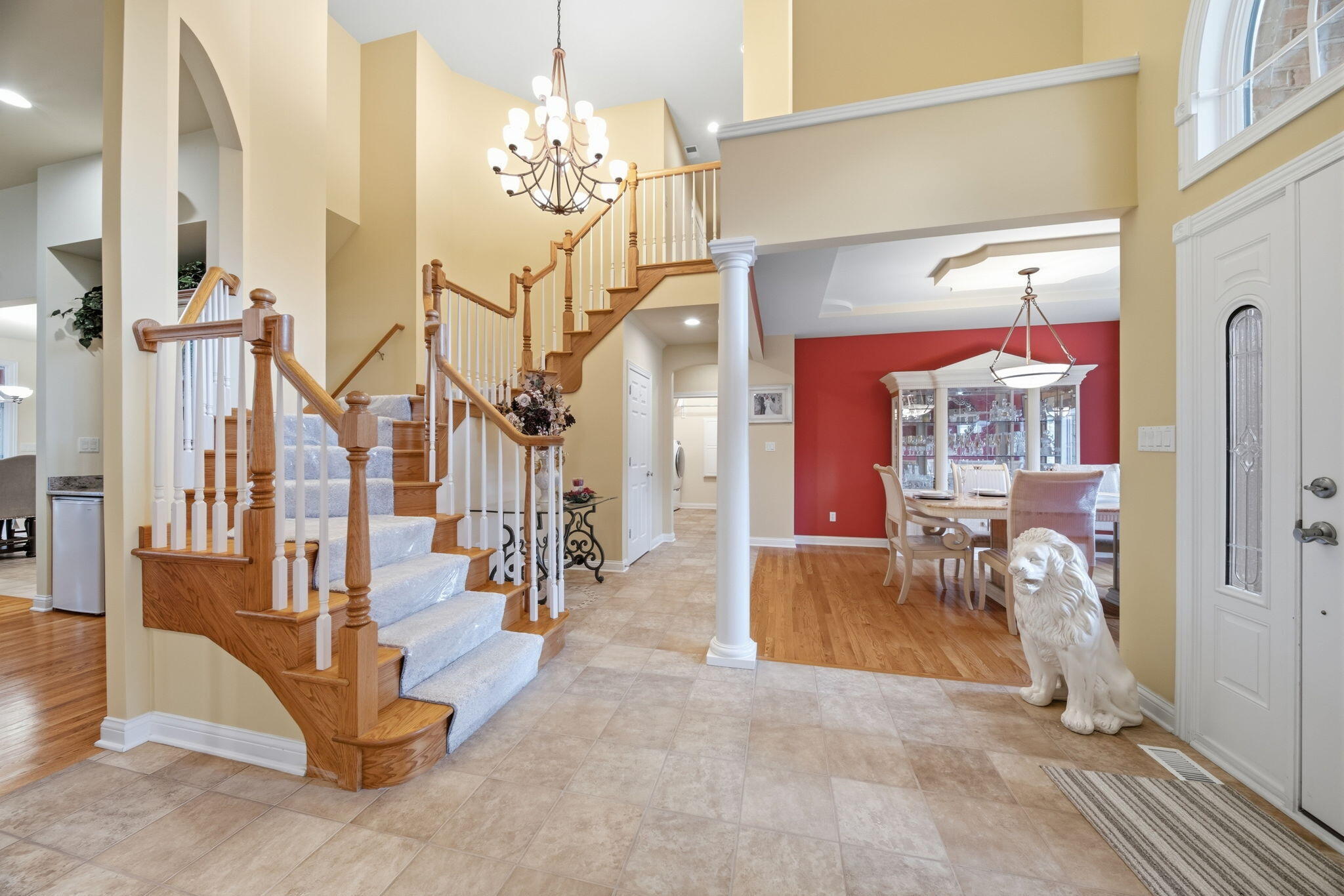 9405 Julia Drive
