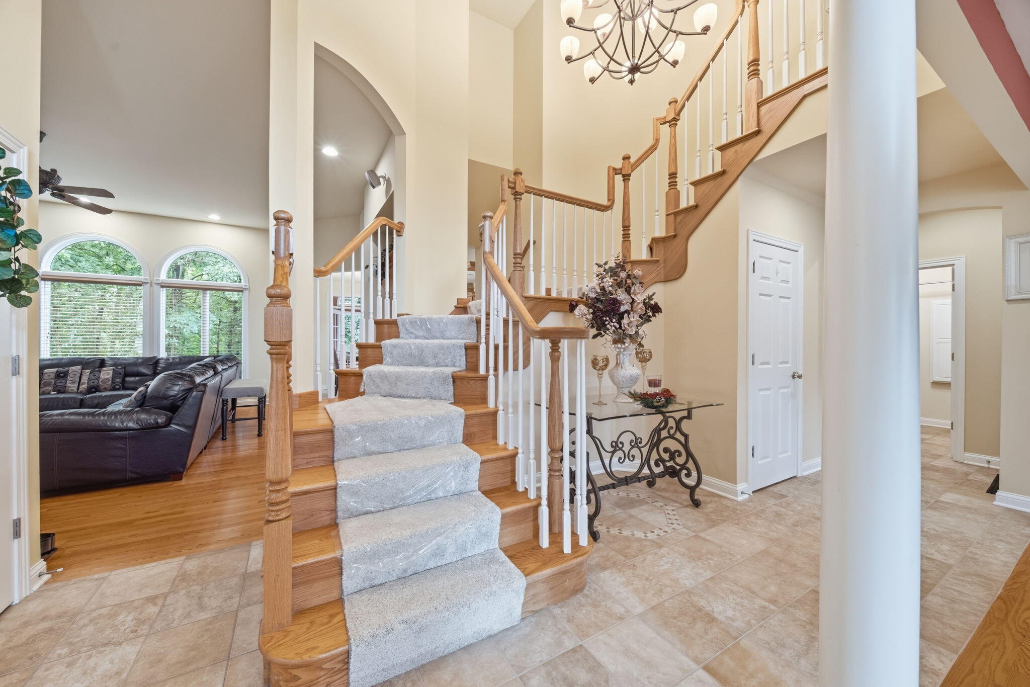 9405 Julia Drive