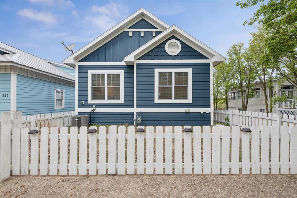 Photo of 328 Beachwalk Lane, Michigan City, IN 46360 (MLS # 837754)