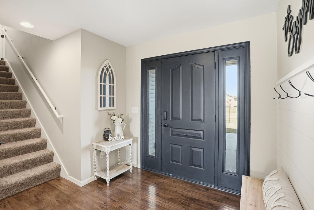 Photo of 1910 Holly Street SE, DeMotte, IN 46310 (MLS # 830226)