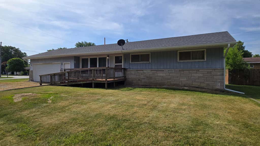 Photo of 501 W Jefferson Street, Kouts, IN 46347 (MLS # 840108)