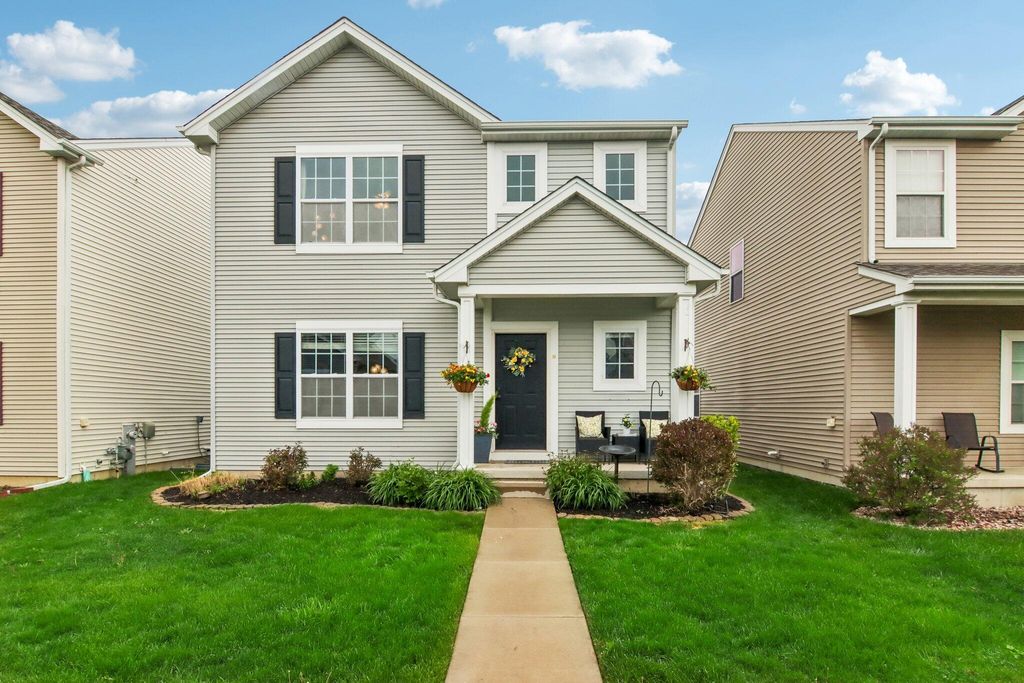 Photo of 12713 Ellsworth Lane, Crown Point, IN 46307 (MLS # 838383)
