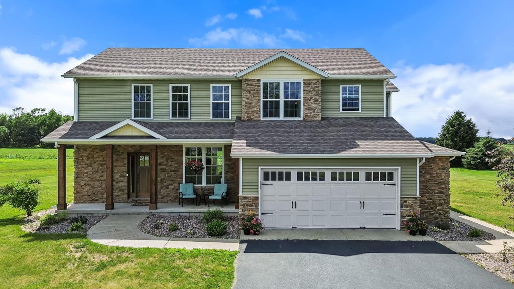 Photo of 11126 N 1000 W, DeMotte, IN 46310 (MLS # 841045)