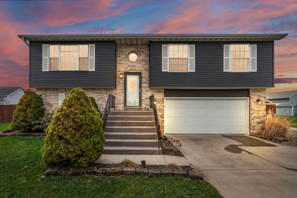 Photo of 5715 Buttercup Avenue, Portage, IN 46368 (MLS # 836739)