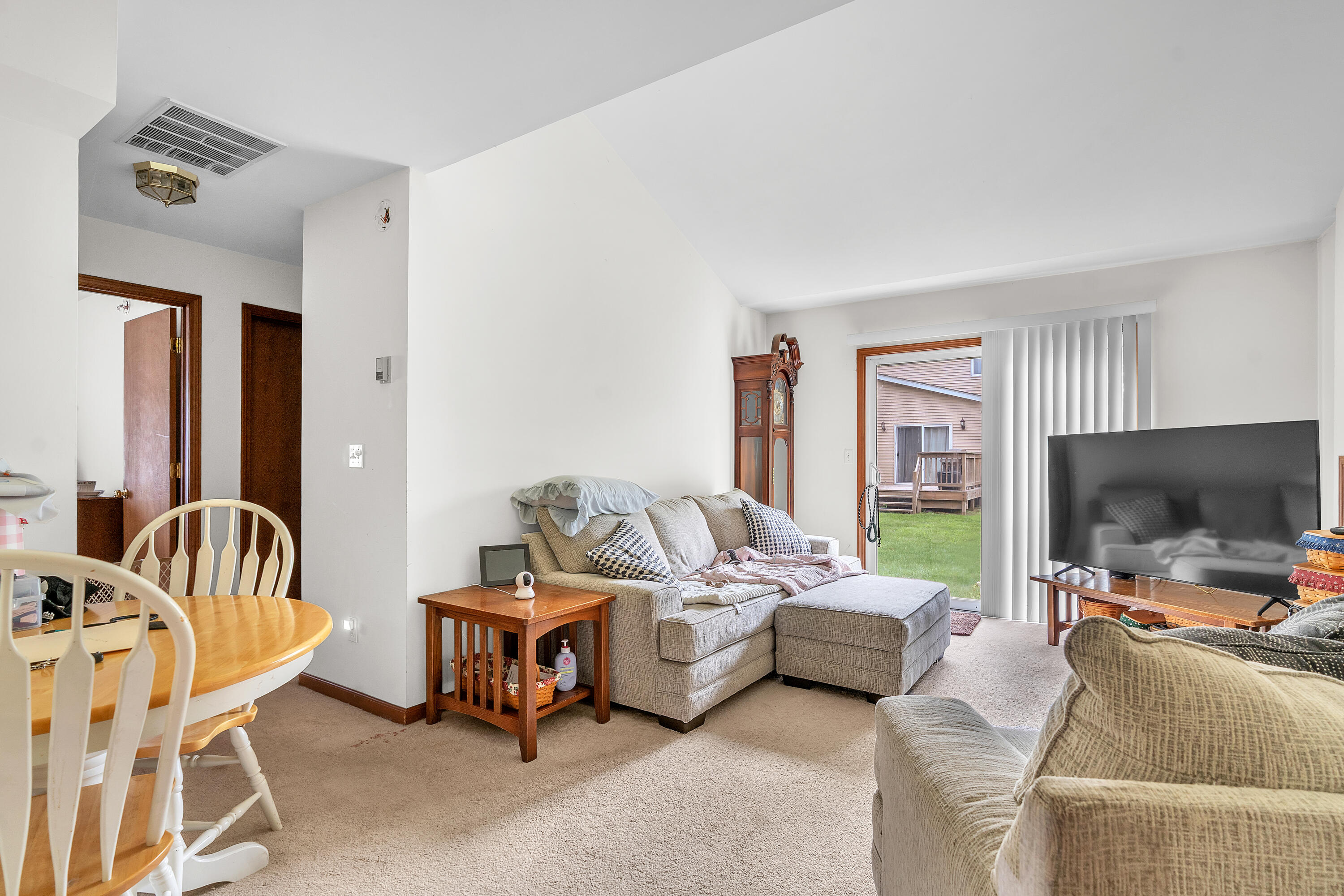 1227 W Porter Avenue 1217
