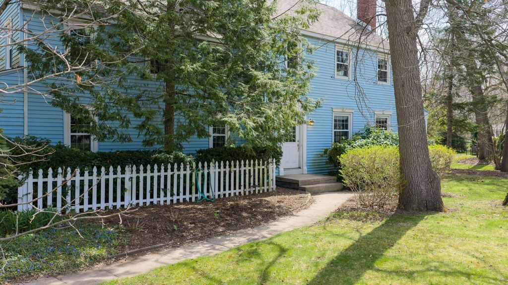 Photo of 364 E 650 S, La Porte, IN 46350 (MLS # 837007)