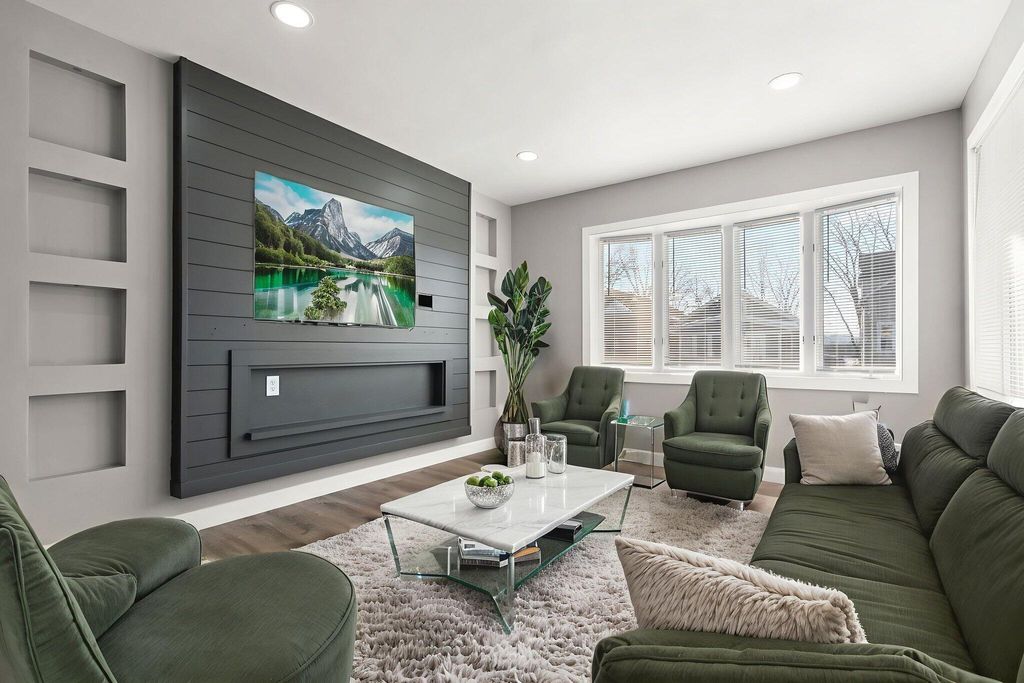 Photo of 1231 Lakeview Avenue, Whiting, IN 46394 (MLS # 832085)