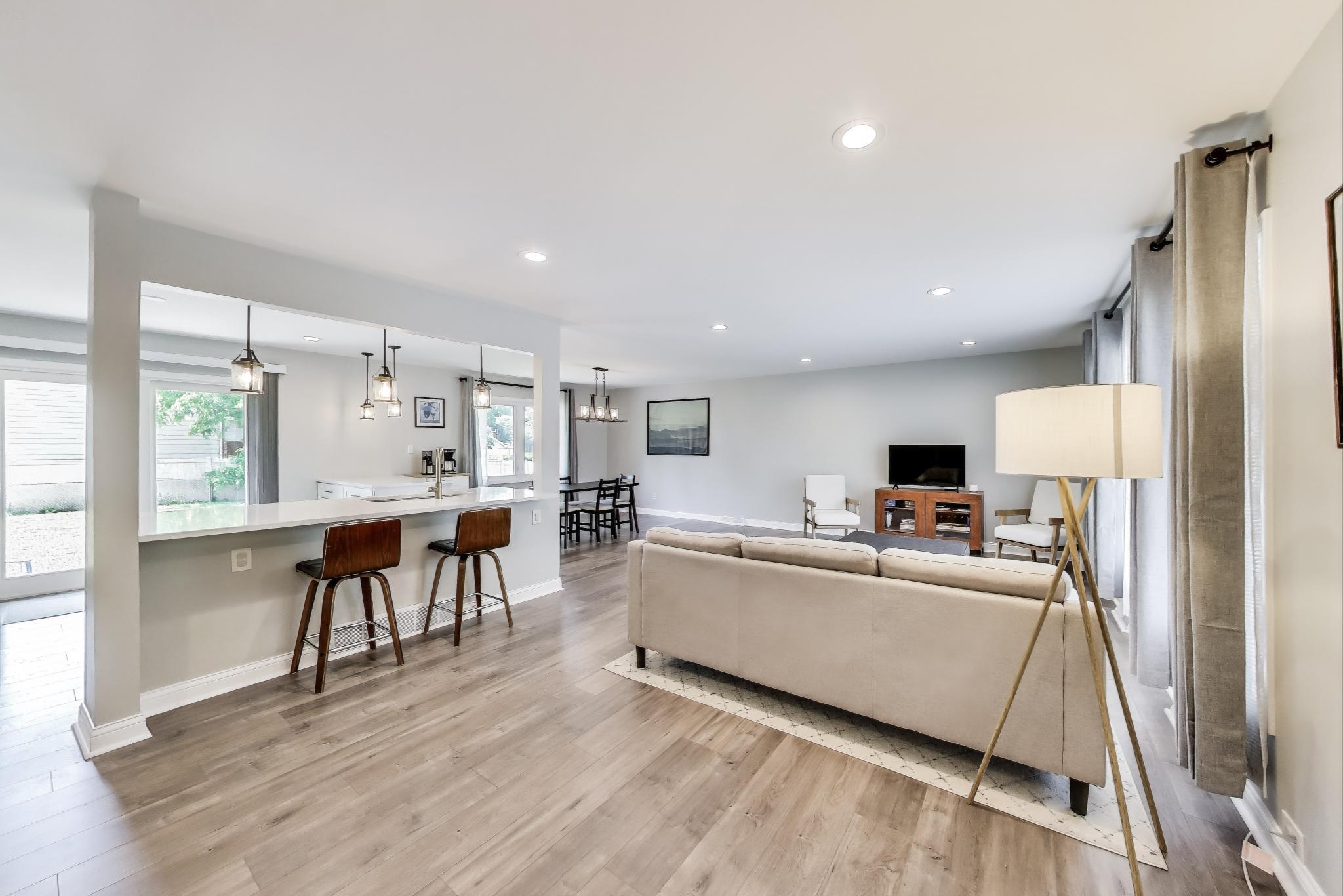 1110 Bluebird Lane