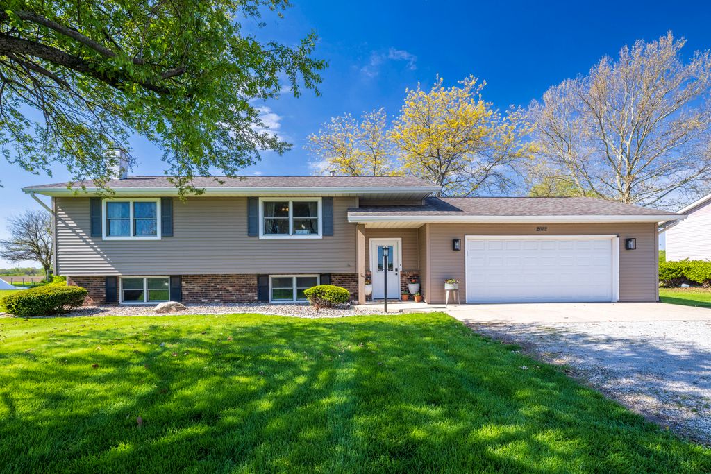 Photo of 2672 E State Road 4, La Porte, IN 46350 (MLS # 838551)