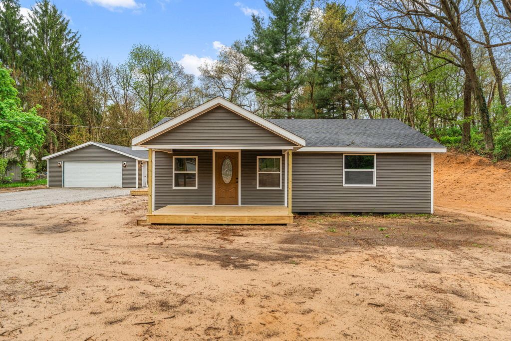 Photo of 7917 W 980 N, DeMotte, IN 46310 (MLS # 837781)