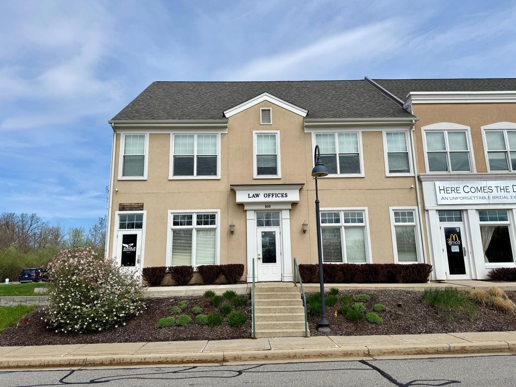 Photo of 830 E Sidewalk Road, Chesterton, IN 46304 (MLS # 837549)