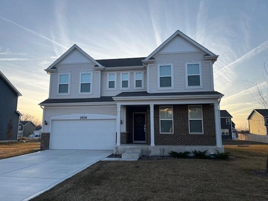 Photo of 3909 Iron Gate Drive, Valparaiso, IN 46385 (MLS # 838207)