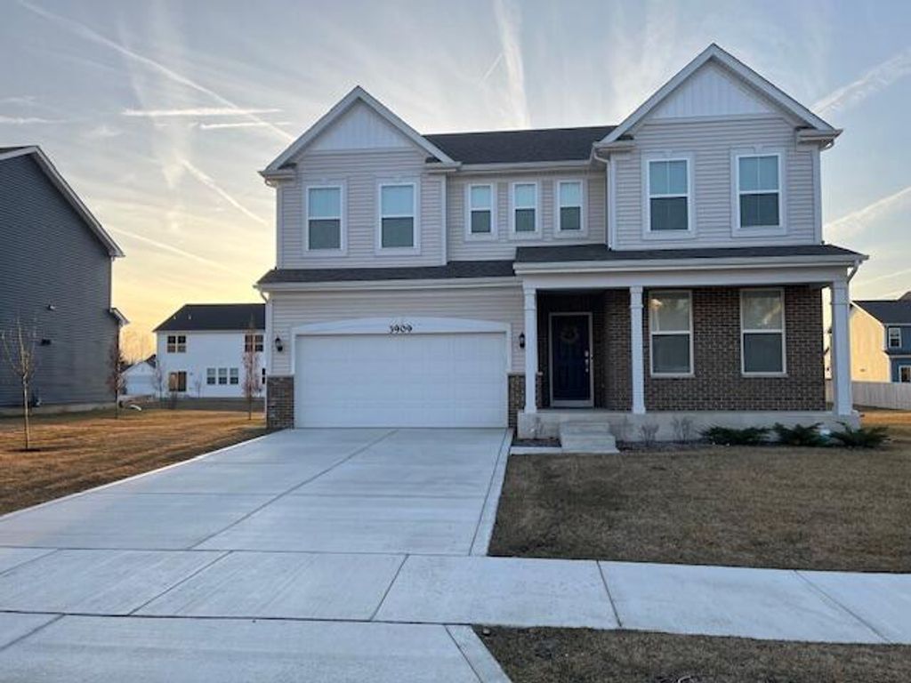 Photo of 3909 Iron Gate Drive, Valparaiso, IN 46385 (MLS # 838207)