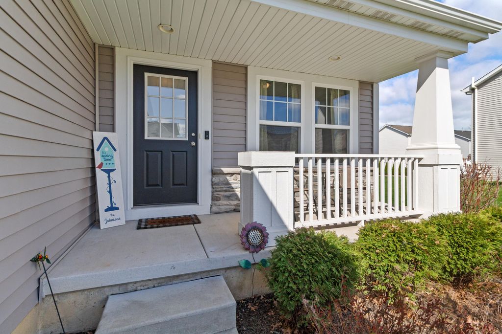 Photo of 2400 Jupiter Street, Portage, IN 46368 (MLS # 836693)