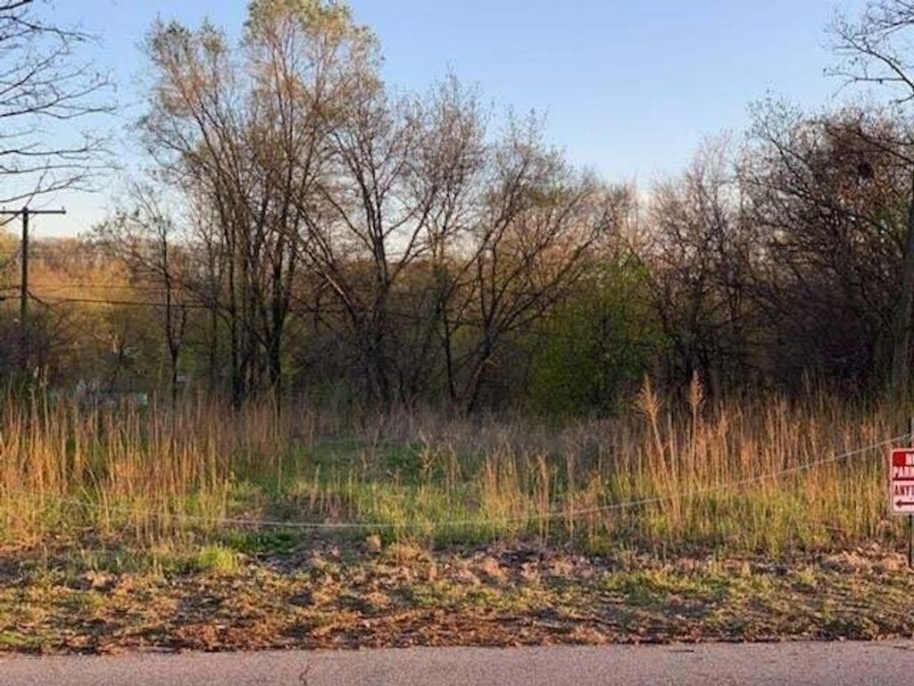 Photo of 7937 Oak Avenue, Gary, IN 46403 (MLS # 835621)