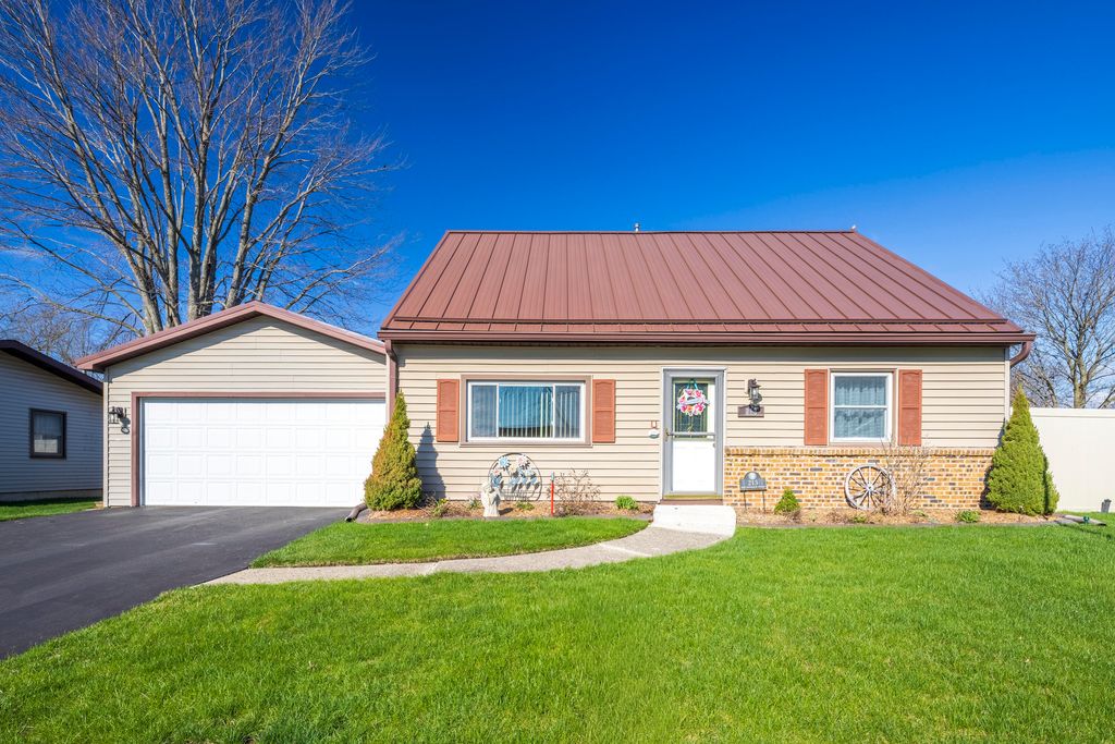 Photo of 213 E Jefferson Street, Westville, IN 46391 (MLS # 836839)