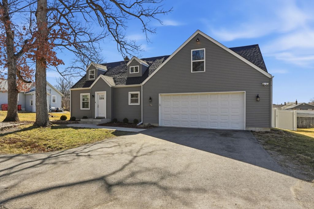 Photo of 8039 W 127th Lane, Cedar Lake, IN 46303 (MLS # 835540)