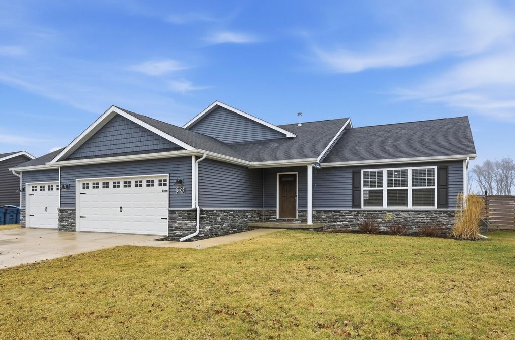 Photo of 14935 Ivy Street, Cedar Lake, IN 46303 (MLS # 835104)