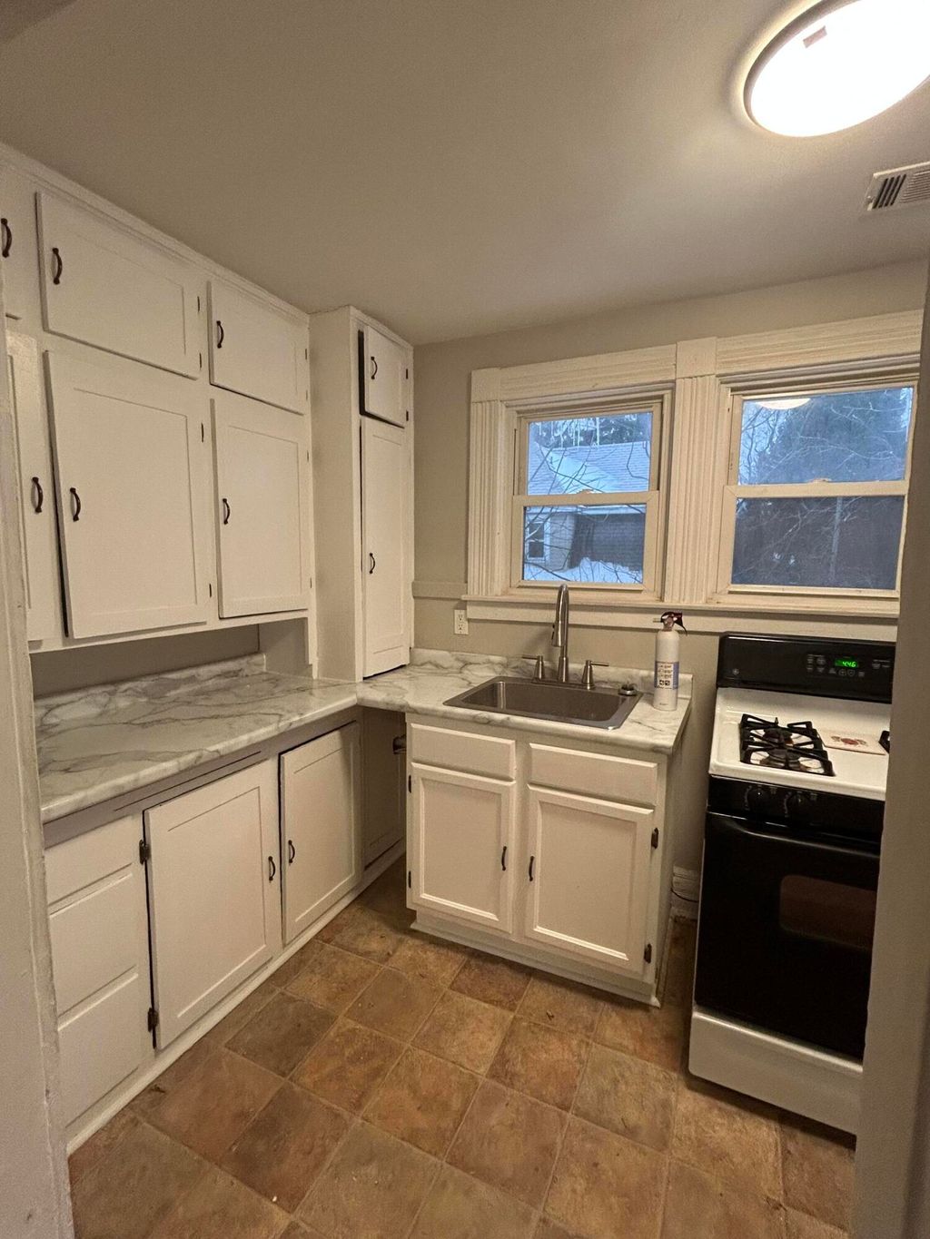 Photo of 253 S Greenwich Street #2, Valparaiso, IN 46383 (MLS # 831789)