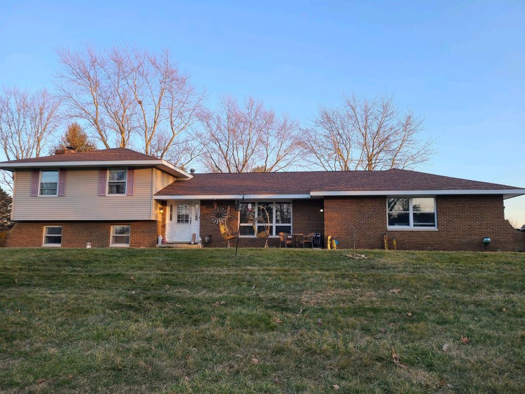 255 S 600 W, Hebron, IN 46341, MLS #545106 - Howard Hanna