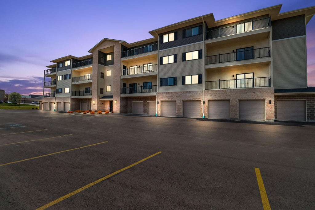 Photo of 2034 W 75th Place #46, Merrillville, IN 46410 (MLS # 844607)