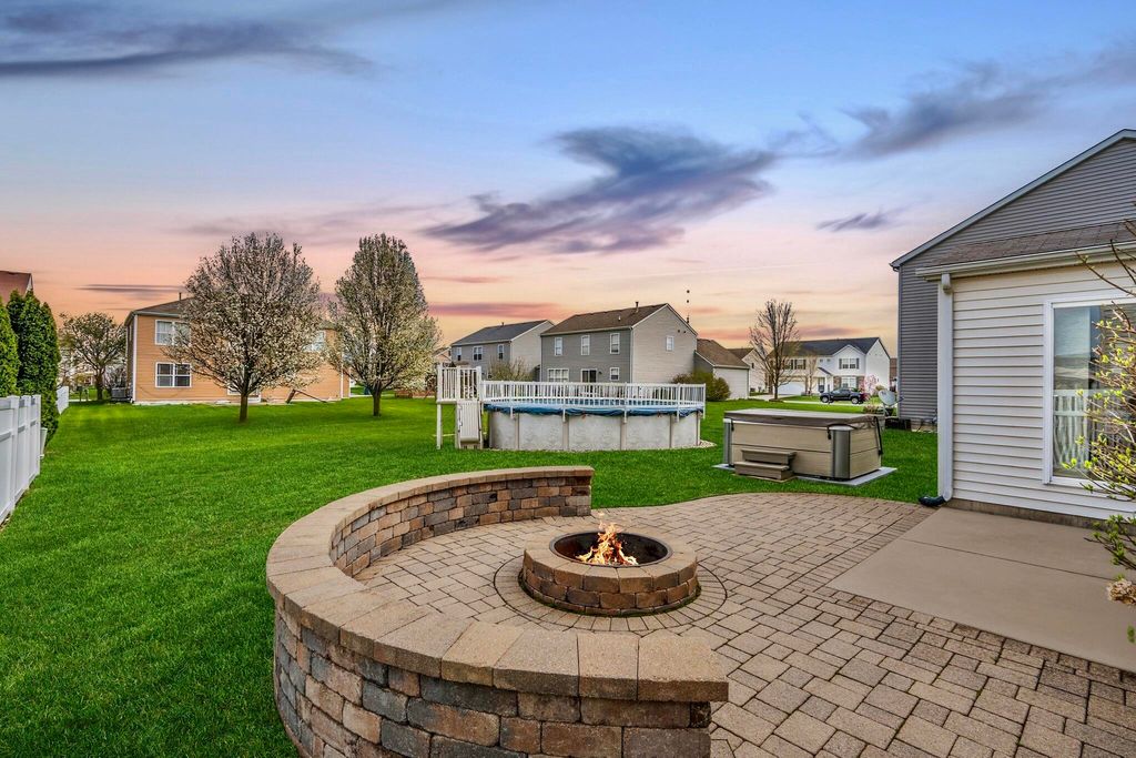 Photo of 13728 Empress Lane, Dyer, IN 46311 (MLS # 837288)