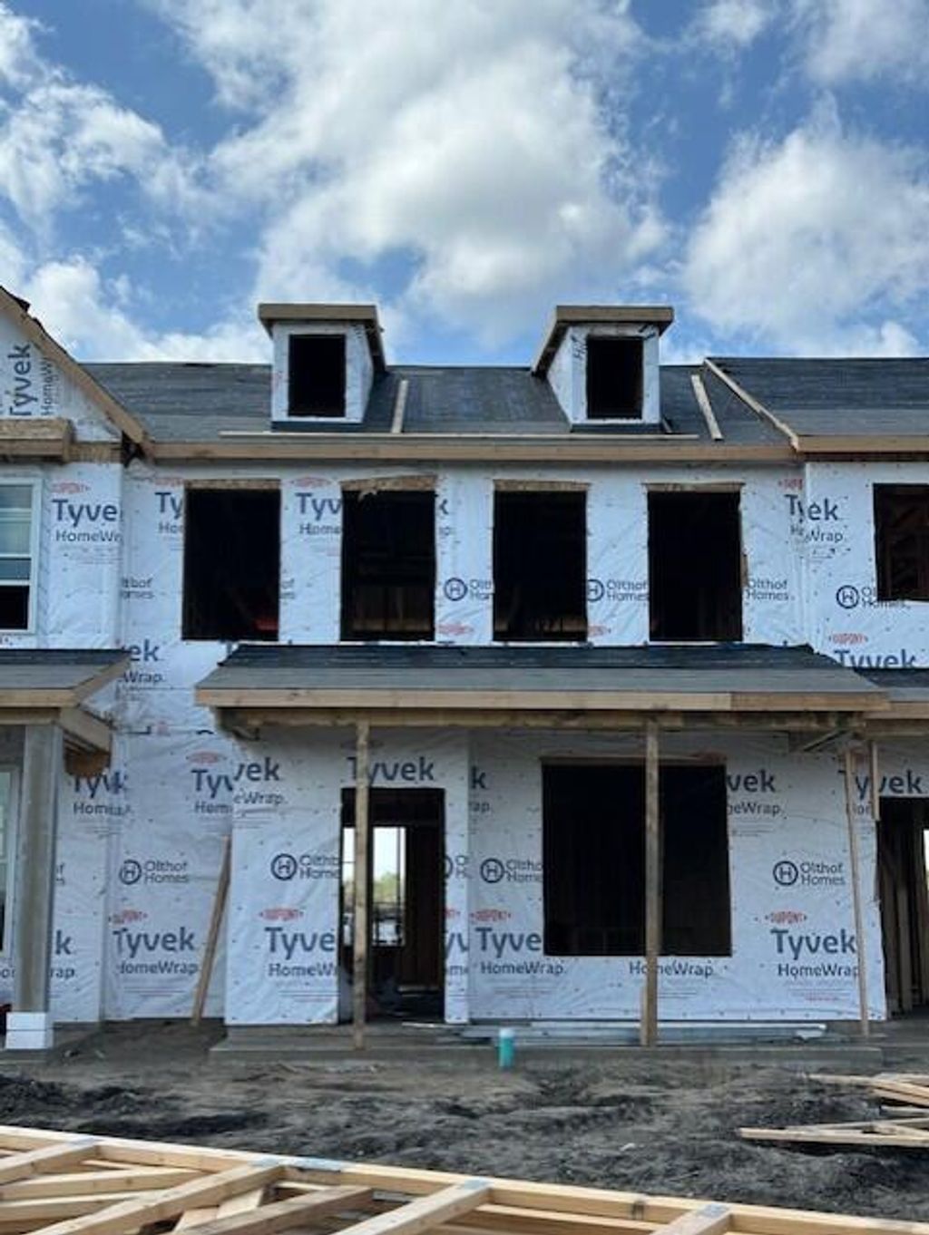 Photo of 1609 Parkside Lane #D, Dyer, IN 46311 (MLS # 837512)