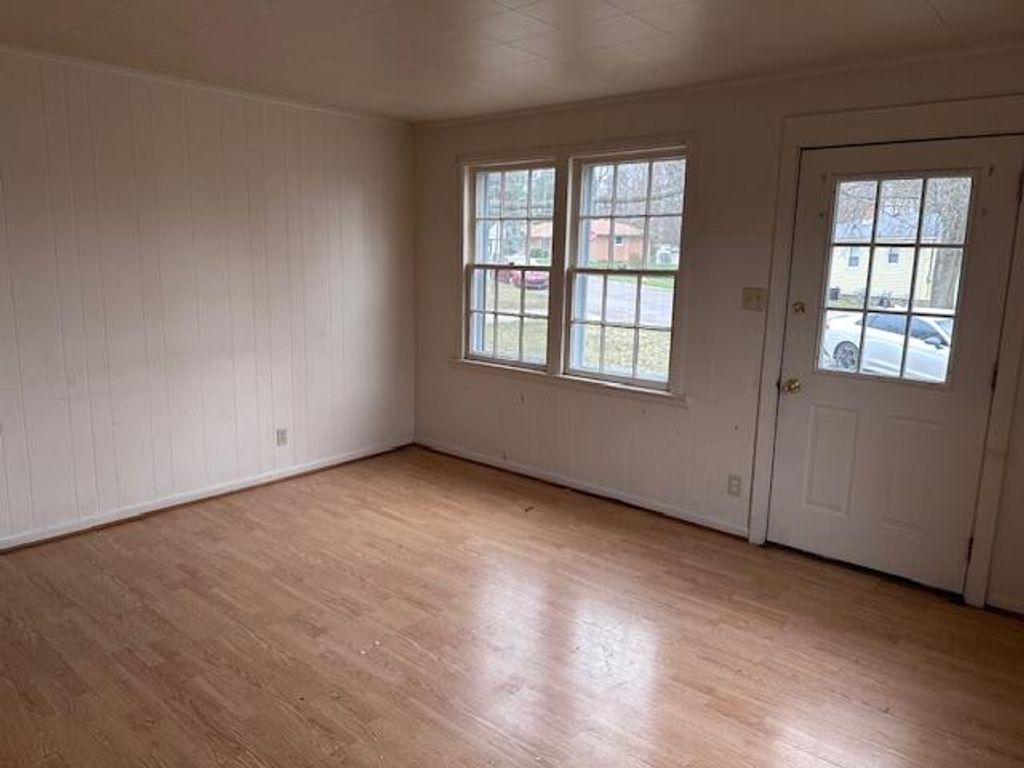 Photo of 516 W 13th Street, La Porte, IN 46350 (MLS # 836284)