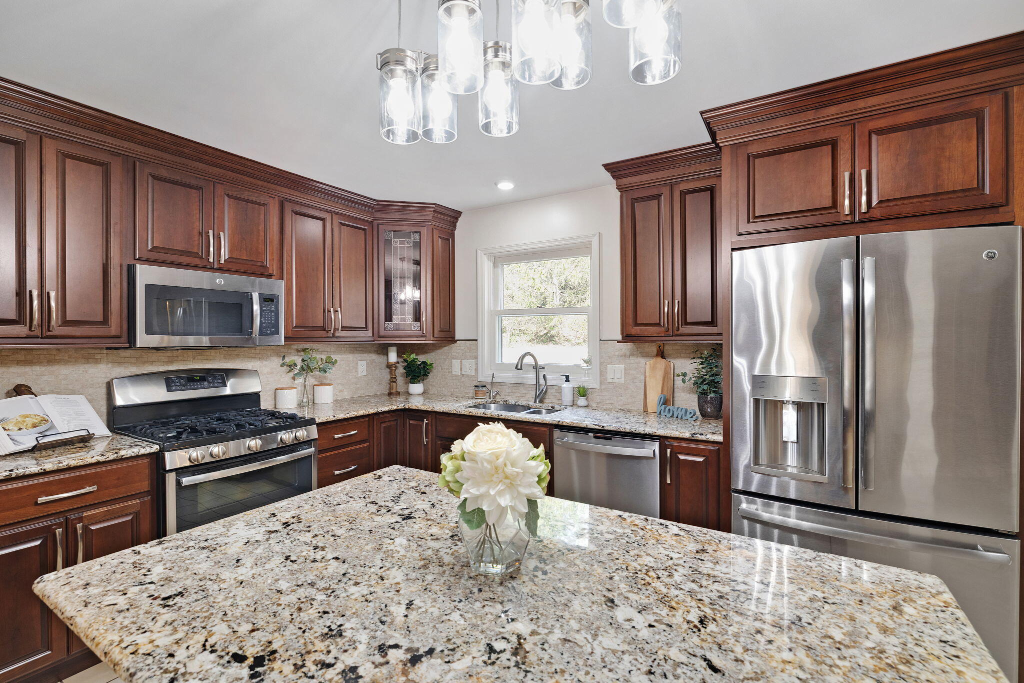 13189 Fillmore Street