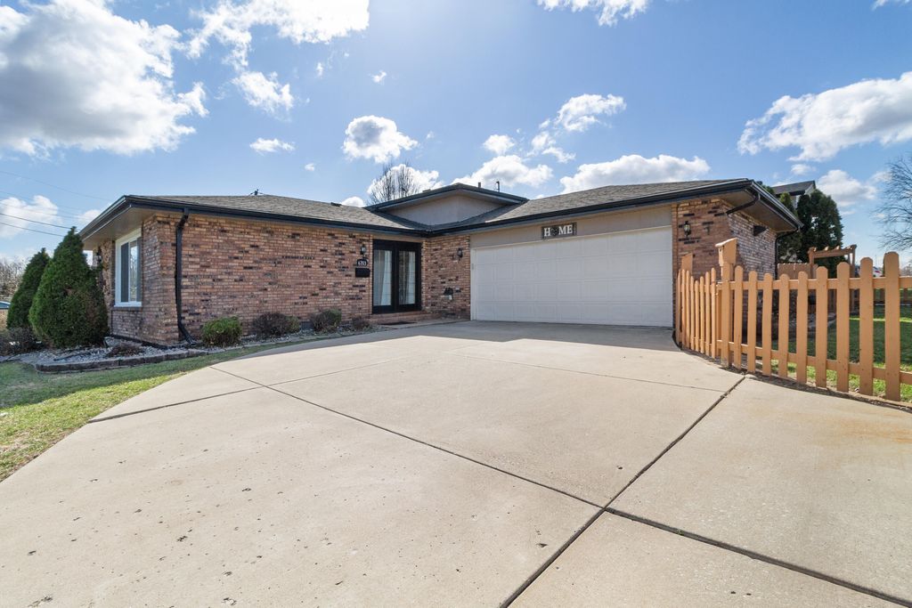 Photo of 6703 New Jersey Avenue, Hammond, IN 46323 (MLS # 835991)