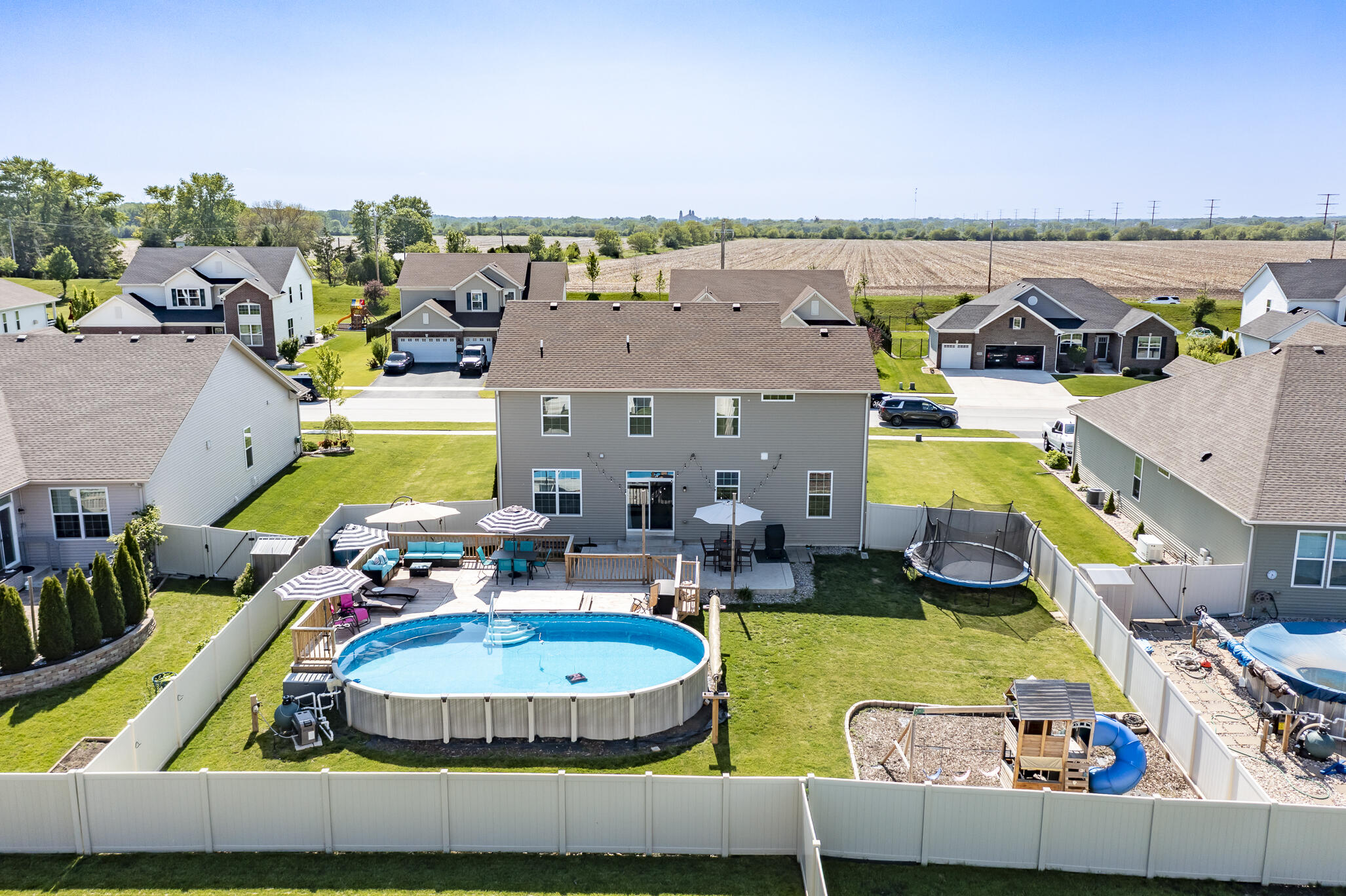 10411 Pine Lane