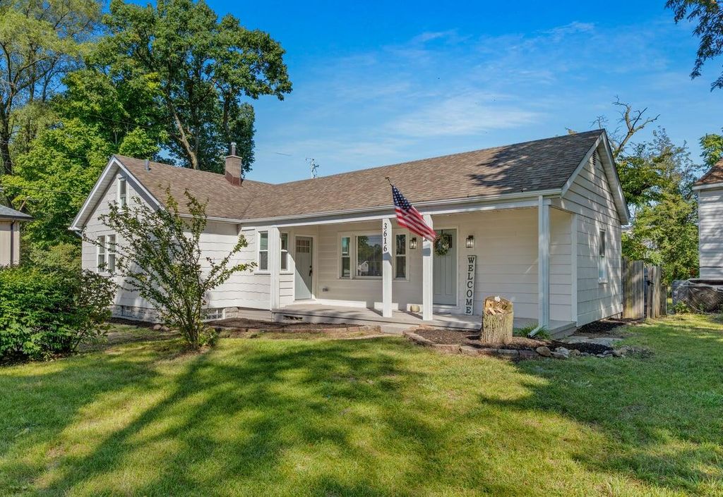 Photo of 3616 Michigan Street, Hobart, IN 46342 (MLS # 831936)