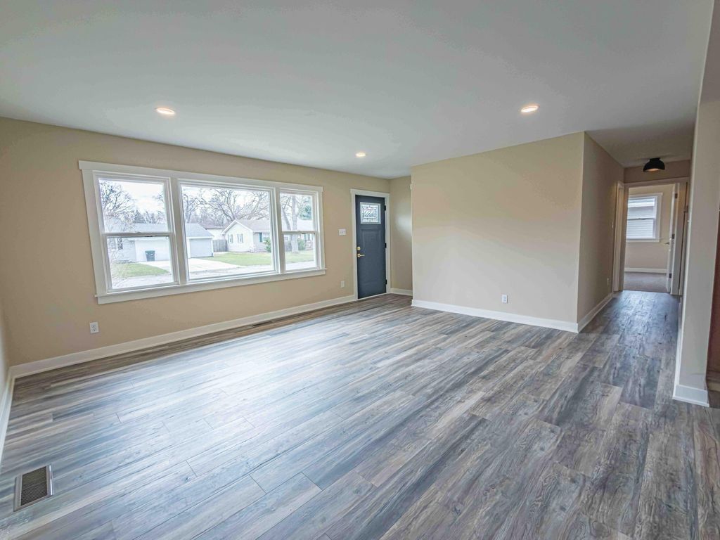Photo of 5836 Sloan Avenue, Portage, IN 46368 (MLS # 836015)
