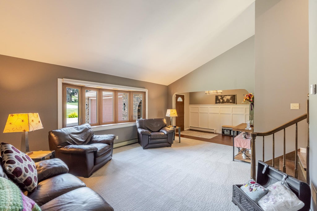 Photo of 1813 Forest Lane, Crown Point, IN 46307 (MLS # 841495)