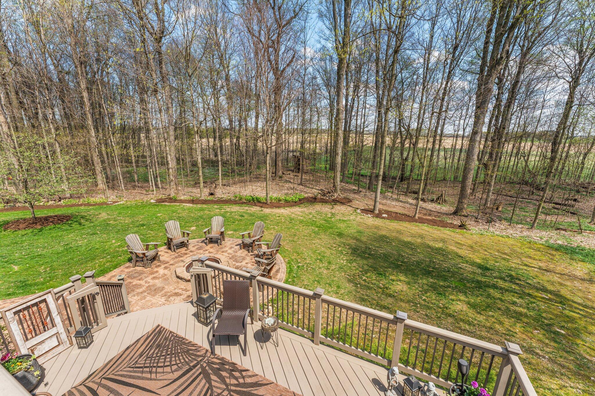 Valparaiso, Indiana 46383, United States, 5 Bedrooms Bedrooms, ,3 BathroomsBathrooms,Residential,Pending,119985