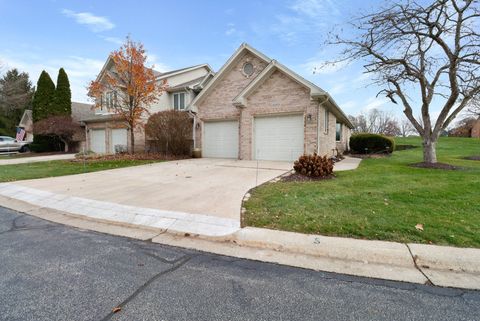 1055 Mission Hills Court, Chesterton, IN 46304 - #: 830999